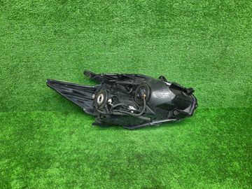 ФАРА НА TOYOTA PRIUS ZVW30