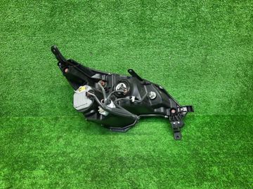 ФАРА НА TOYOTA SPADE NCP141