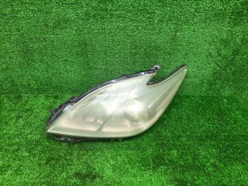 ФАРА НА TOYOTA PRIUS ZVW30