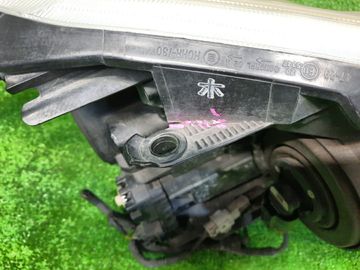 ФАРА НА TOYOTA PRIUS ZVW30