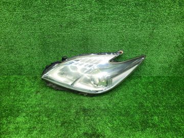 ФАРА НА TOYOTA PRIUS ZVW30