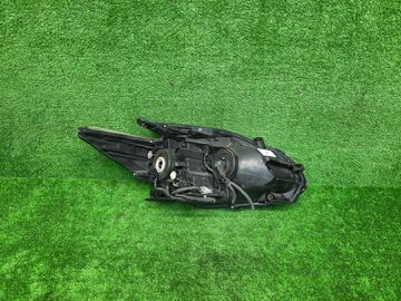 ФАРА НА TOYOTA PRIUS ZVW30