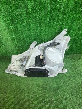 ФАРА НА TOYOTA PREMIO ZZT240