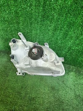 ФАРА НА TOYOTA RAUM EXZ10