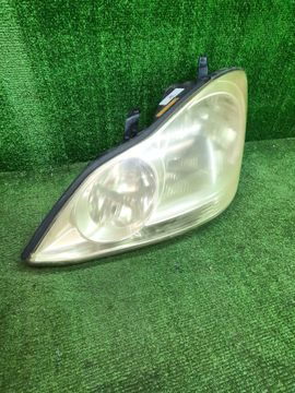 ФАРА НА TOYOTA IPSUM ACM21W