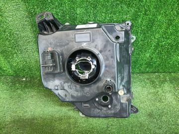 ФАРА НА JEEP CHEROKEE KK