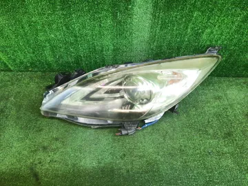 ФАРА НА MAZDA AXELA BLEAP