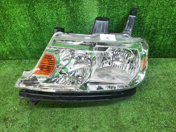 ФАРА НА HONDA STEPWGN RF7