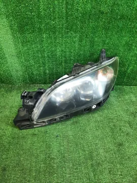 ФАРА НА MAZDA AXELA BK3P