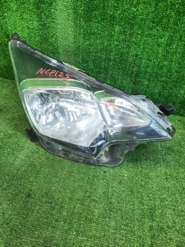 ФАРА НА TOYOTA RACTIS NCP120