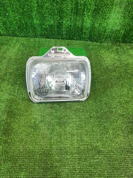 ФАРА НА TOYOTA NOAH KR42