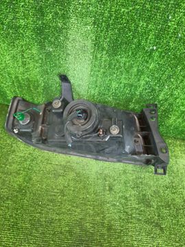 ФАРА НА MAZDA BONGO FRIENDEE SGLR