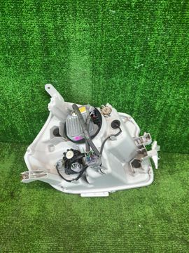 ФАРА НА TOYOTA SIENTA NCP81