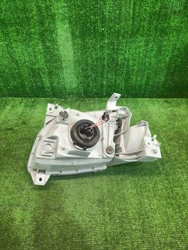 ФАРА НА MAZDA MPV LW5W