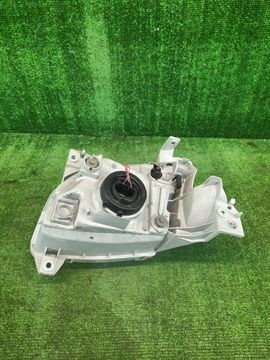 ФАРА НА MAZDA MPV LW5W