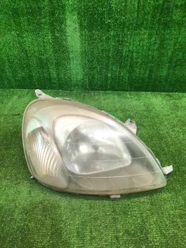 ФАРА НА TOYOTA VITZ NCP10