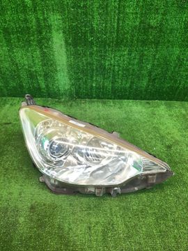 ФАРА НА TOYOTA AQUA NHP10
