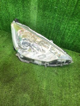 ФАРА НА TOYOTA AQUA NHP10