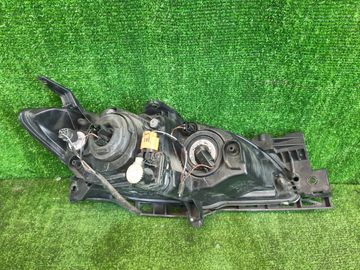 ФАРА НА MAZDA AXELA BK3P
