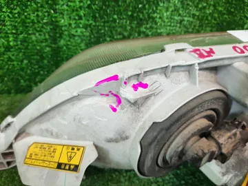 ФАРА НА TOYOTA MARK II GX100