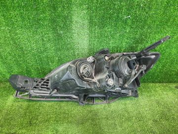 ФАРА НА MAZDA AXELA BK5P