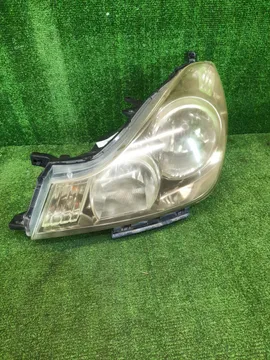 ФАРА НА NISSAN WINGROAD Y12