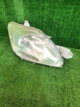 ФАРА НА TOYOTA BELTA SCP92