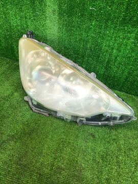 ФАРА НА TOYOTA AQUA NHP10