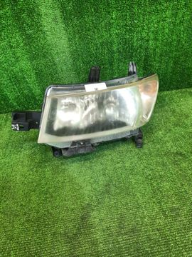 ФАРА НА TOYOTA BB QNC20