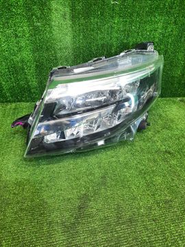 ФАРА НА TOYOTA TANK M900A