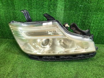ФАРА НА HONDA STEPWGN RK5