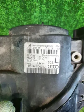 ФАРА НА AUDI A4 8K2