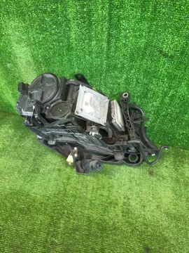 ФАРА НА AUDI A4 8K2