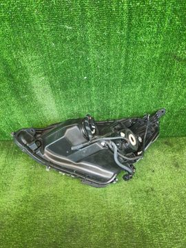 ФАРА НА TOYOTA AQUA NHP10
