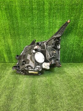 ФАРА НА TOYOTA VOXY ZRR70G