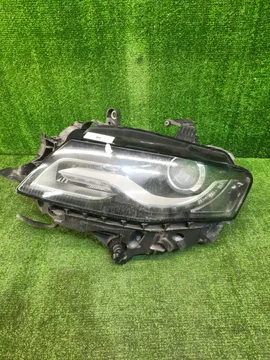 ФАРА НА AUDI A4 8K2