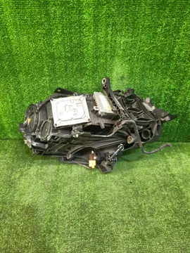 ФАРА НА AUDI A4 8K2