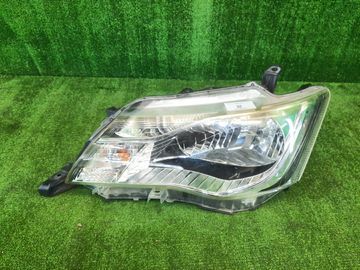 ФАРА НА TOYOTA FIELDER NZE161