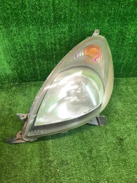 ФАРА НА TOYOTA FUNCARGO NCP21