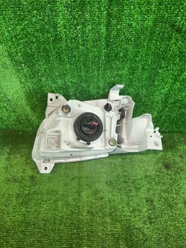 ФАРА НА MAZDA MPV LW5W