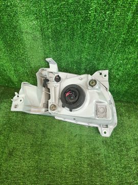 ФАРА НА MAZDA MPV LW5W