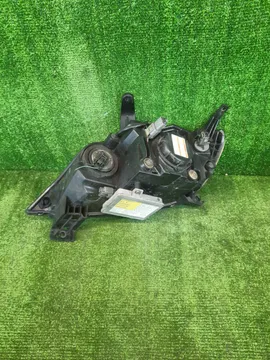 ФАРА НА MAZDA DEMIO DY3W