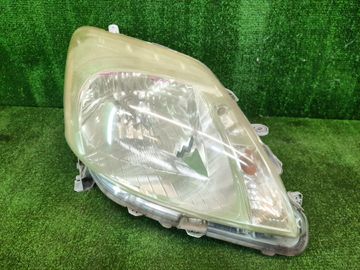 ФАРА НА TOYOTA PASSO SETTE M502E