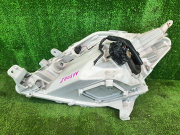 ФАРА НА TOYOTA PASSO SETTE M502E