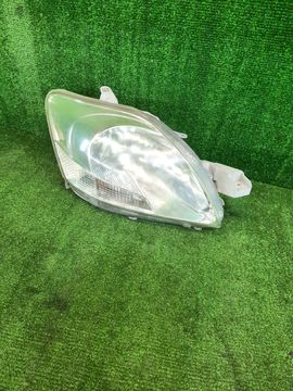 ФАРА НА TOYOTA BELTA SCP92