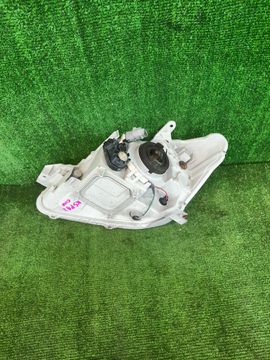 ФАРА НА TOYOTA BELTA SCP92
