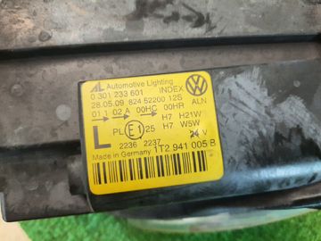 ФАРА НА VOLKSWAGEN TOURAN 1T2