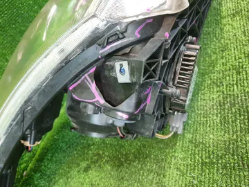ФАРА НА SUZUKI SWIFT ZC72S