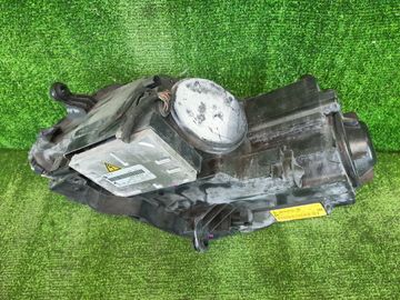 ФАРА НА VOLKSWAGEN TOURAN 1T2