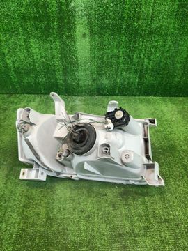 ФАРА НА TOYOTA SUCCEED NCP51